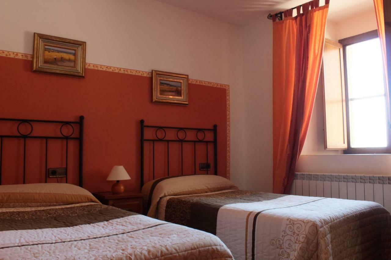 El Diezmo Artajona Extérieur photo