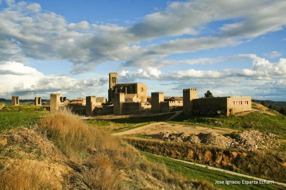 El Diezmo Artajona Extérieur photo